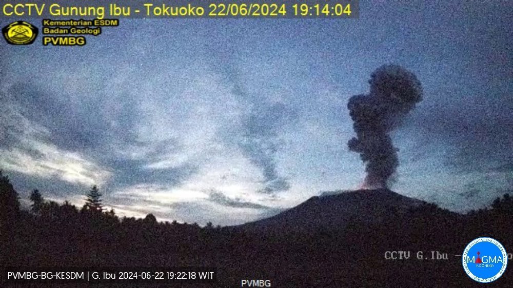 印尼伊布火山喷发，自然力量的震撼与应对之道